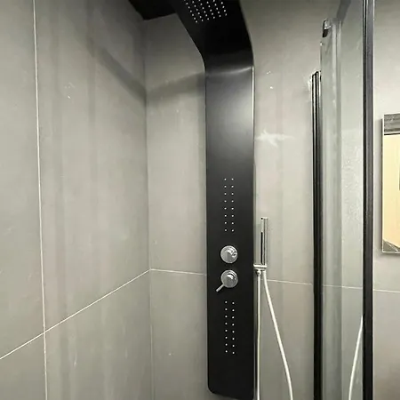 Chiatamone Luxury Apartment