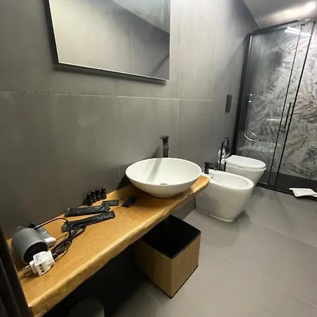 Apartment Chiatamone Luxury *