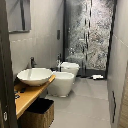 Apartment Chiatamone Luxury *
