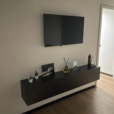 Apartment Chiatamone Luxury *
