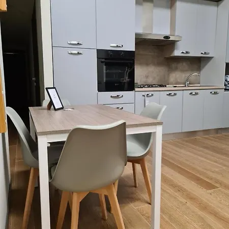 Apartment Chiatamone Luxury Naples